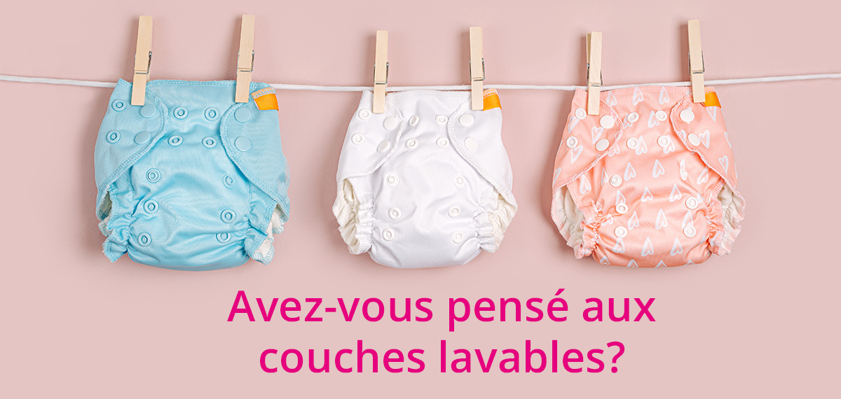 On Jette La Couche De Bébé Dans La Poubelle De Déchets. Photo stock - Image  du épuisez, déchets: 192352878